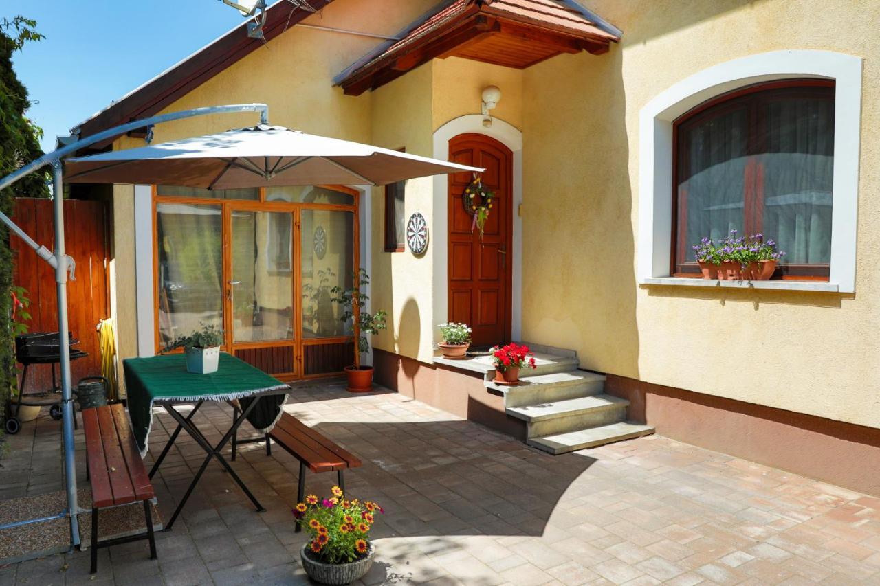 Apartman Fuzfa Balatonmariafurdo Bagian luar foto